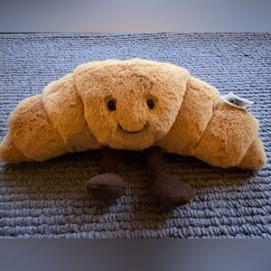 Jellycat Amuseables Croissant - small NWT